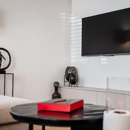 Apartment Sejoylia Knokke: App 2ch Luxueux Au Centre De Kh